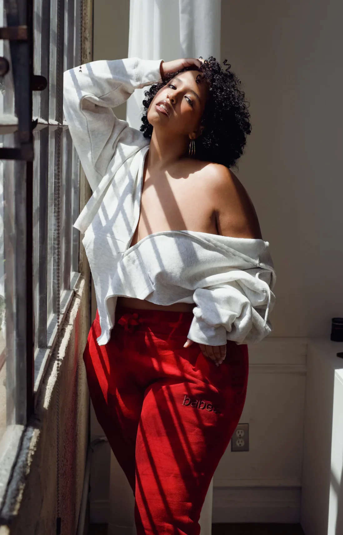 LA Winter Hoodie (black) - Image 7