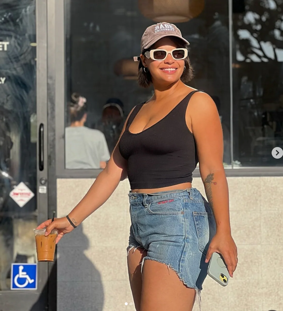 No Back Gap Short ♻️ - Image 4