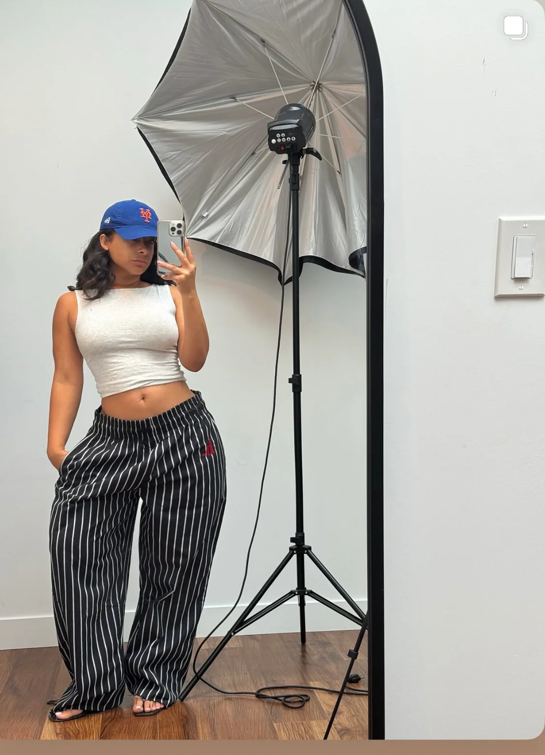 Pinstripe Wide Leg Trouser - Image 4