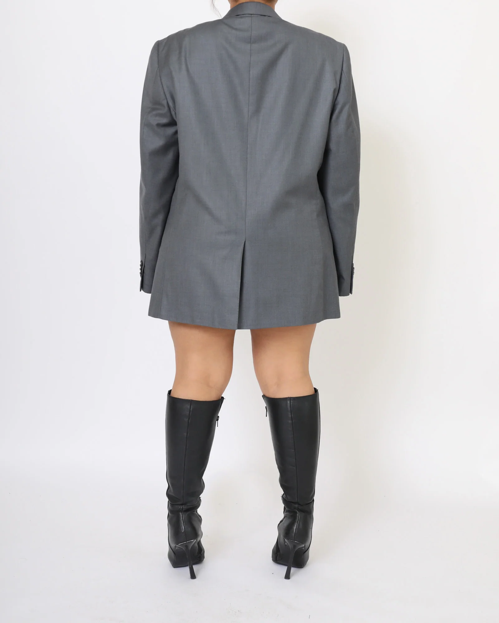 The Oversized Blazer (black) - Image 14